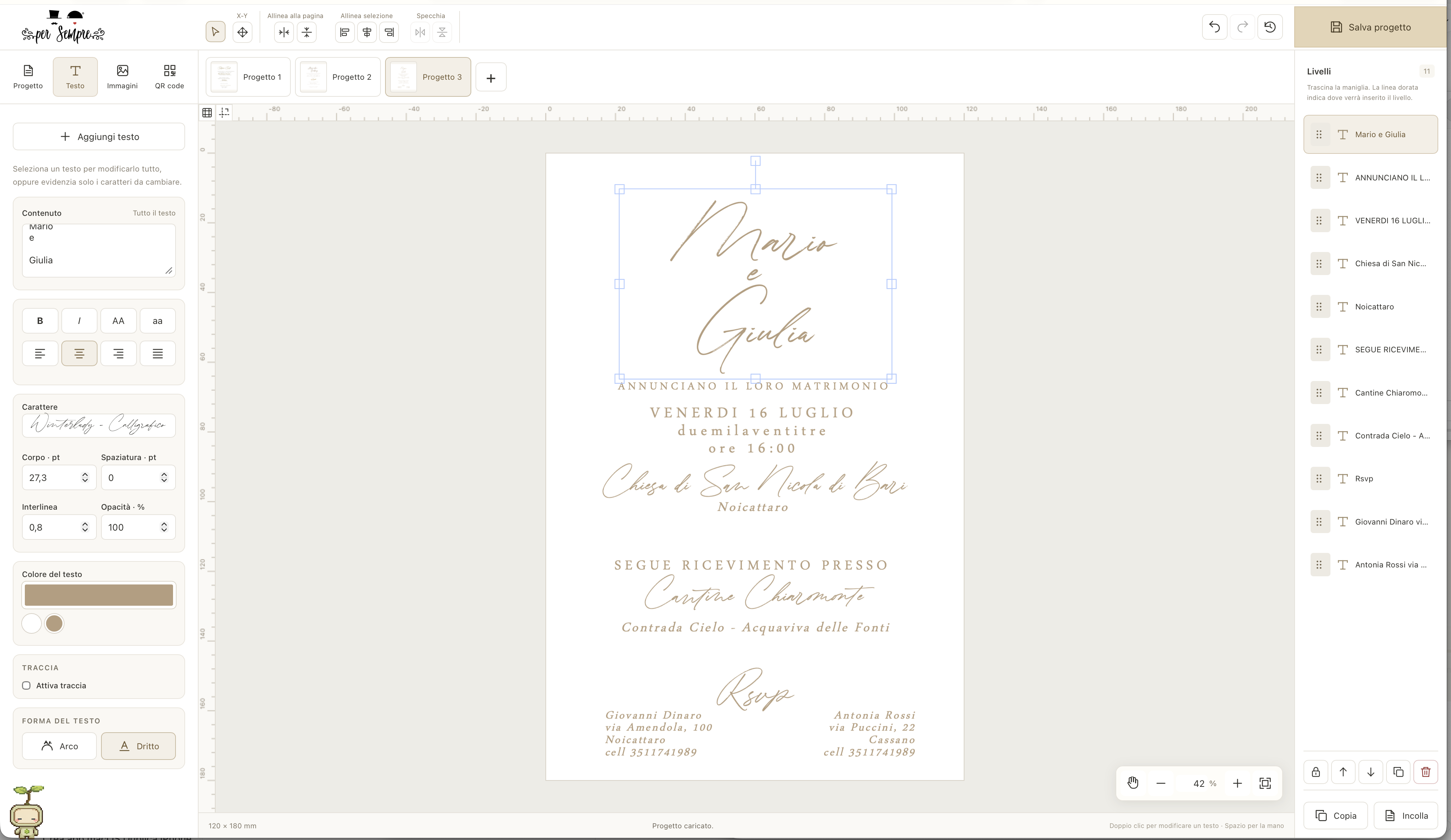 Schermata dell’editor con invito Mario e Giulia, strumenti di testo e pannello livelli